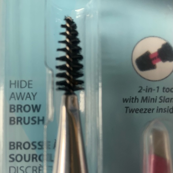Tweezerman 2-in-1 tool Brow Brush with Mini Slant Tweezer - Picture 4 of 9